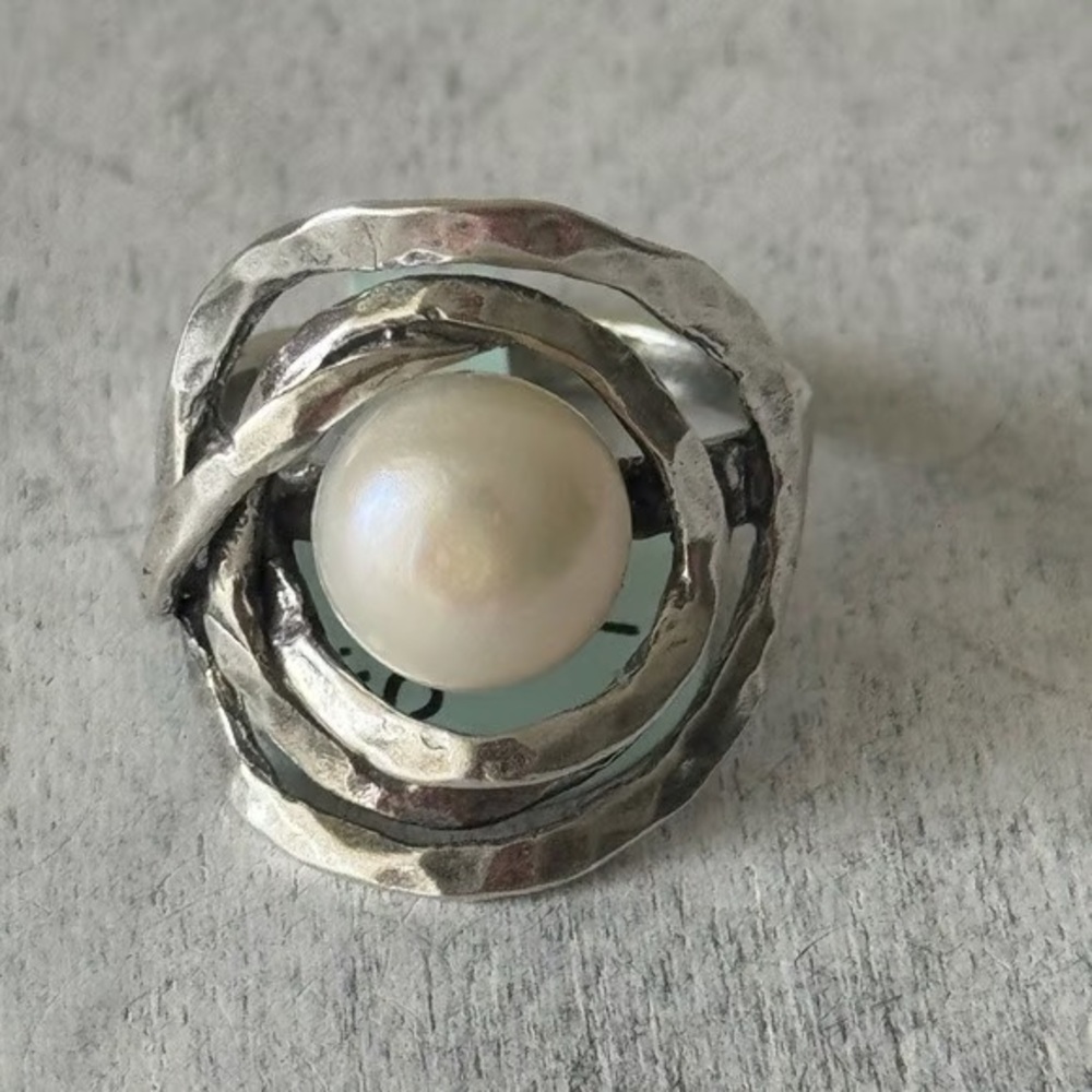 Noa Zuman Sterling Silver Pearl Ring size 8